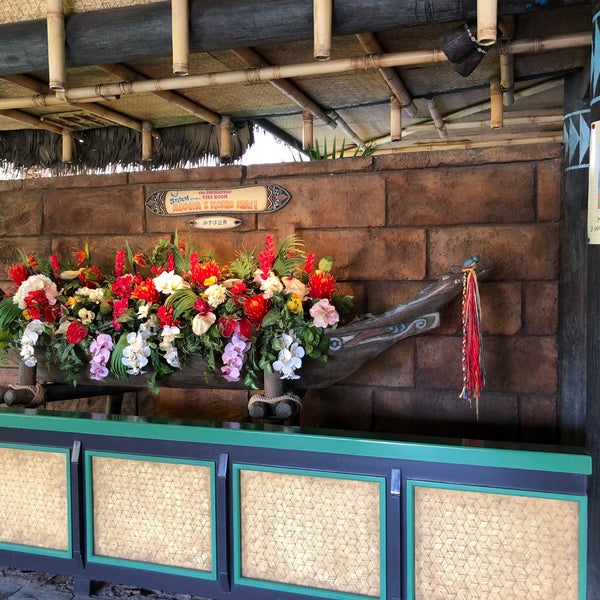 Photos At 魅惑のチキルーム スティッチ プレゼンツ アロハ エ コモ マイ The Enchanted Tiki Room Stitch Presents Aloha E Komo Mai 8 Tips