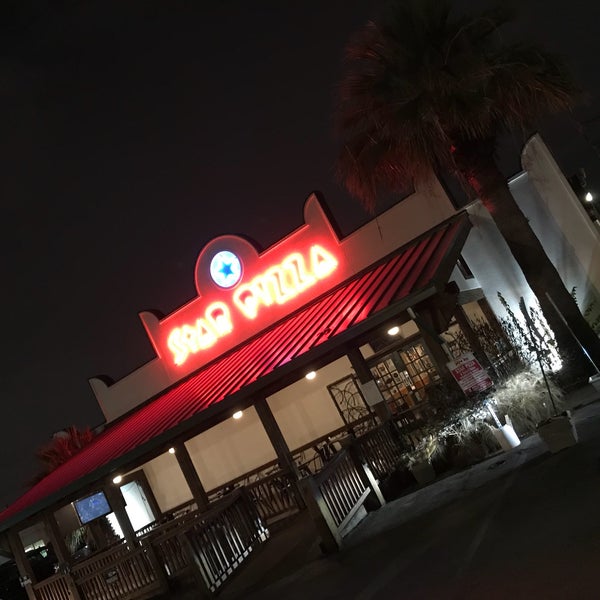 1/27/2018에 Better🍀⏭⏰님이 Star Pizza 2에서 찍은 사진
