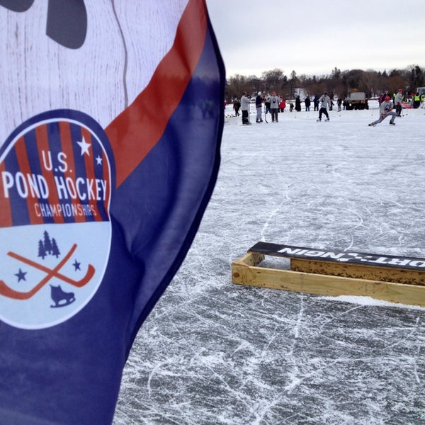 Foto tomada en U.S. Pond Hockey Championship  por Joel T. el 1/19/2013