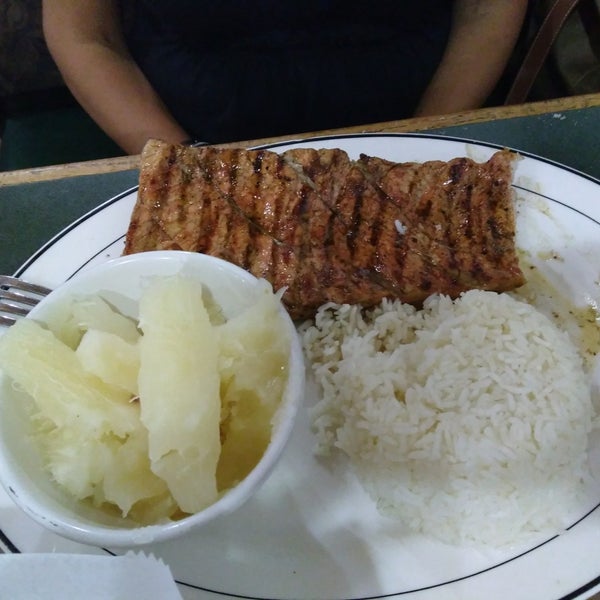 9/2/2018에 pirooz p.님이 Guayacan Restaurant에서 찍은 사진