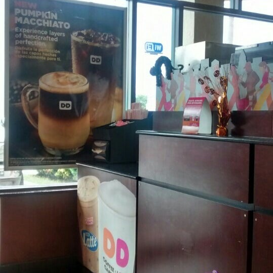 Photo taken at Dunkin&#39; by pirooz p. on 10/24/2015