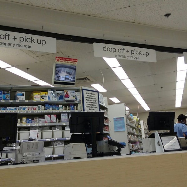 Walgreens Pharmacy in WynwoodEdgewater