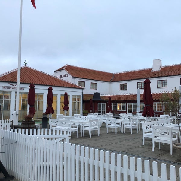 Ruth’s Hotel 5 tips from 186 visitors