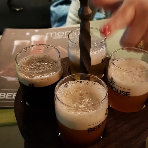 Photo taken at Beer House Kyiv by Hakan Y. on 9/13/2018