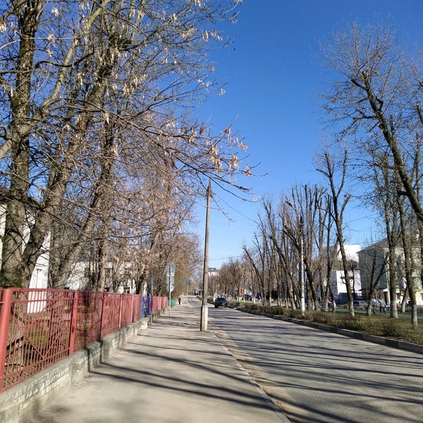 Б р шмидта. Рынок на бульваре ногина в твери. Школа бульвар шмидта. Тверь ул шмидта 12. Шмидта 45 тверь.