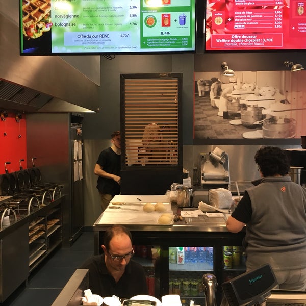 10/8/2017에 Mihai B.님이 Waffle Factory에서 찍은 사진