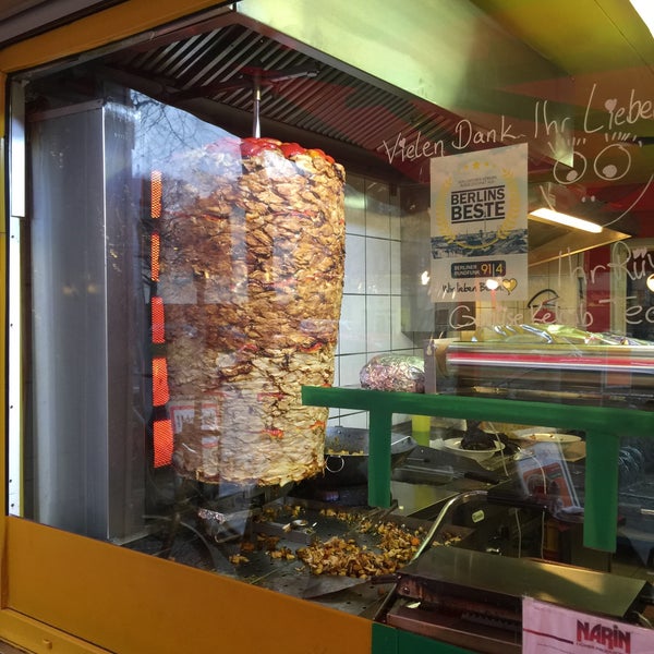 Photo taken at Rüyam Gemüse Kebab by Dimitrij A. on 11/7/2015