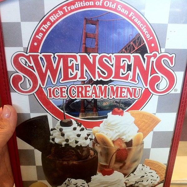 4/18/2013にSabrina A.がSwensen&#39;s Grill &amp; Ice Creamで撮った写真