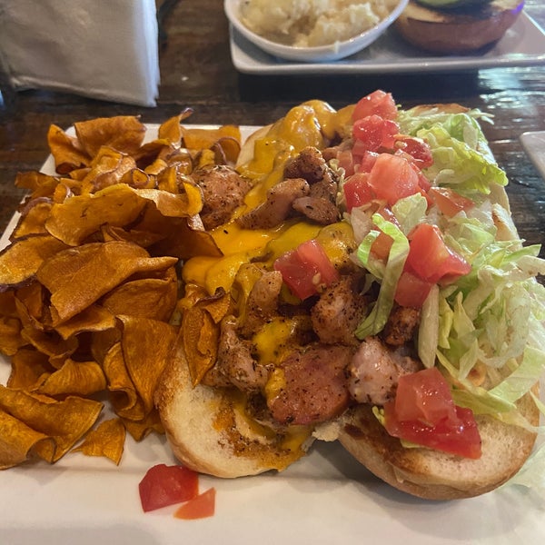 Cork Screw Bar And Grill 7 tips from 203 visitors