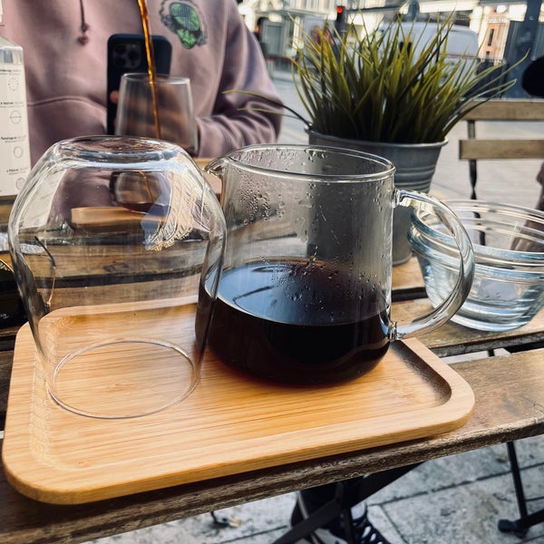 10/18/2022에 ع님이 Madal Cafe - Espresso &amp; Brew Bar에서 찍은 사진