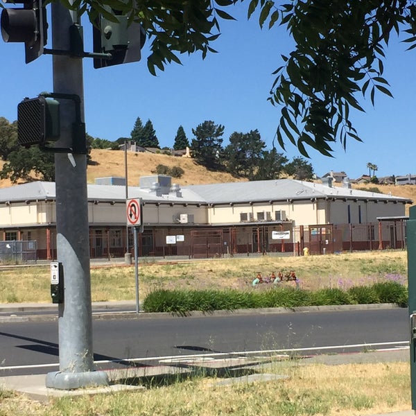 Hercules High School Hercules, CA