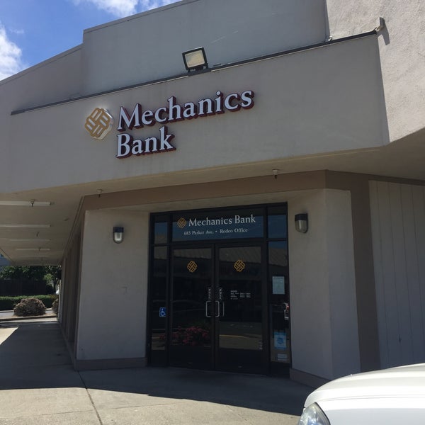 Центральный банк лондона. Банк 44. Барклайс банк. Банк 44. Банк 44.