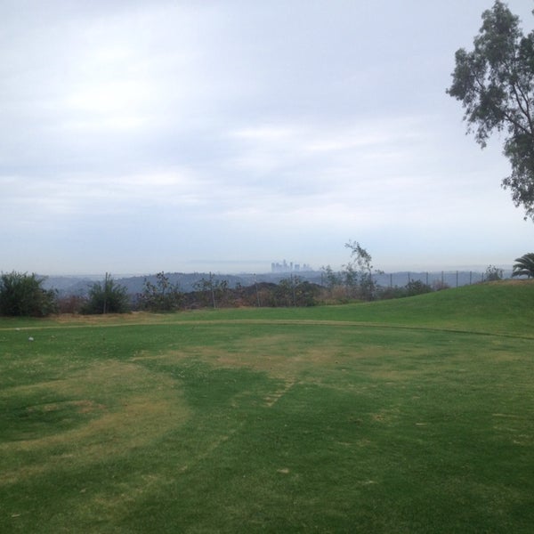Das Foto wurde bei Scholl Canyon Golf Course von Kirill O. am 8/3/2014 aufgenommen
