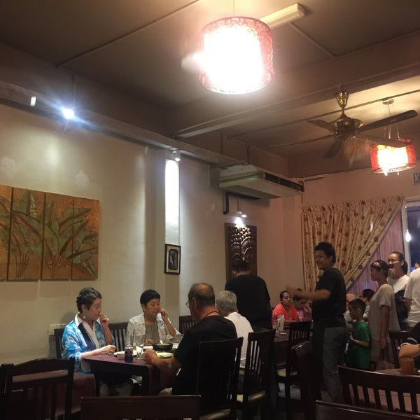 8/30/2017 tarihinde Jin O.ziyaretçi tarafından Chokdee Thai Cuisine'de çekilen fotoğraf