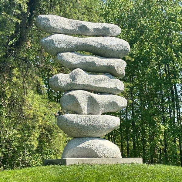 Foto diambil di Grounds For Sculpture oleh Peter V. pada 4/29/2024
