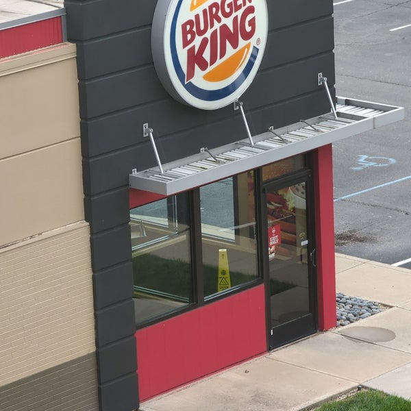 Burger King Fast Food Restaurant in Edgewood