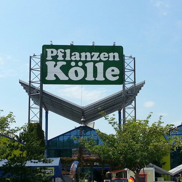 Photo taken at Pflanzen-Kölle by T. H. on 7/5/2014