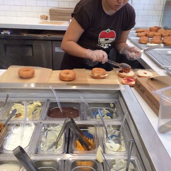 Donut Friend Highland Park 5107 York Blvd