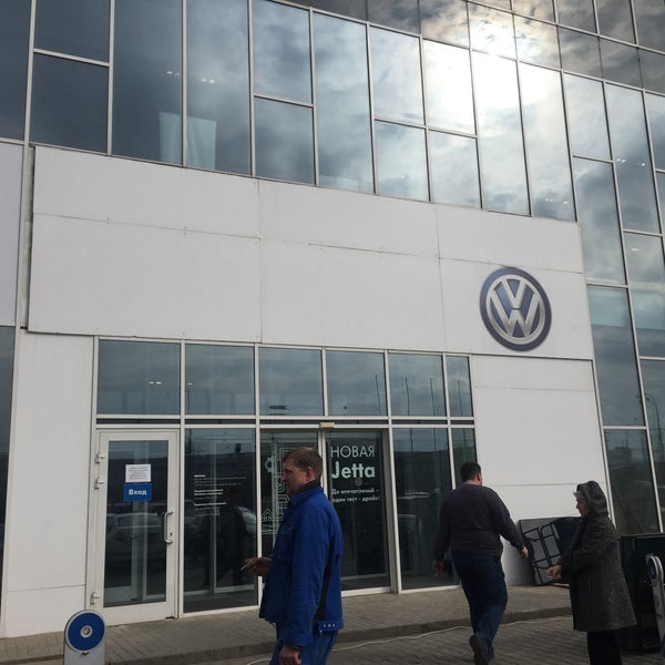 Foto tomada en Авилон Volkswagen  por Dimоn7️⃣8️⃣ el 3/12/2015