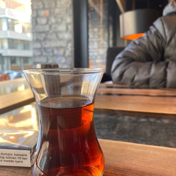 รูปภาพถ่ายที่ Kuzey Cafe &amp; Bistro โดย Ferhat เมื่อ 2/2/2020