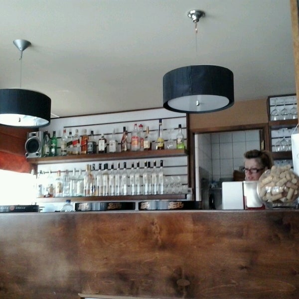 7/24/2013にRoland N.がSolier Cafe Étterem, Cukrászda és Kávézóで撮った写真