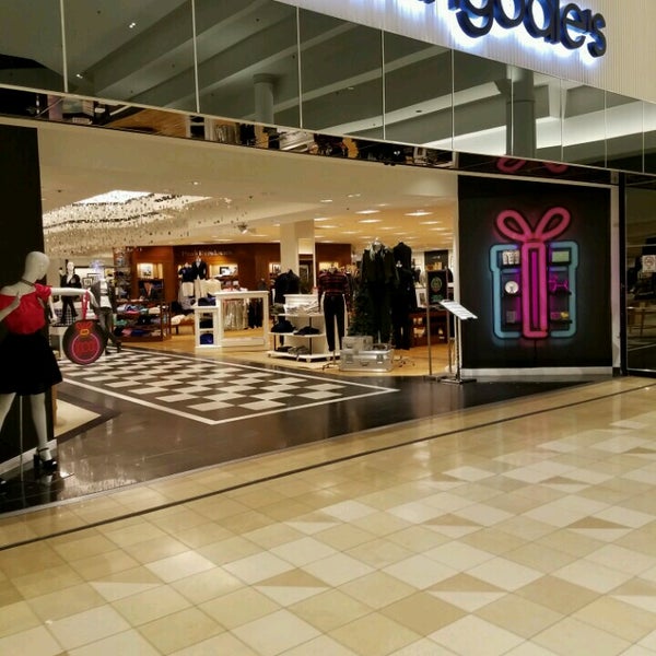 Photos At Bloomingdale S 7 Tips