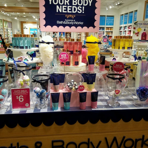 Bath & Body Works 500 W Germantown Pike