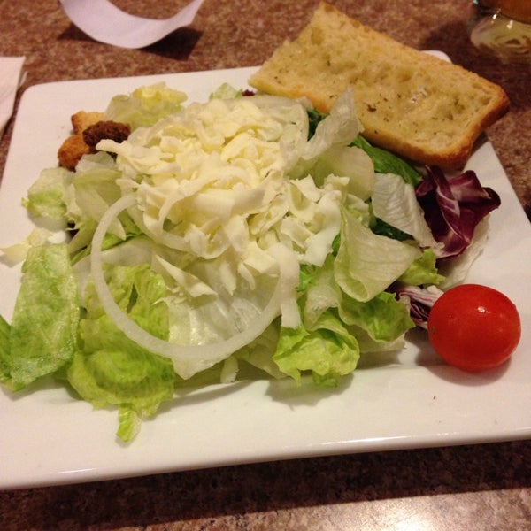 4/11/2014 tarihinde Craig R.ziyaretçi tarafından Pomodoro&#39;s Italian Eatery'de çekilen fotoğraf