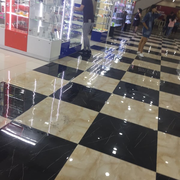 Торговый центр ГУМ Чынар