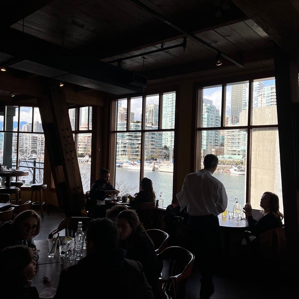 4/16/2022にAxel J.がThe Sandbar Seafood Restaurantで撮った写真