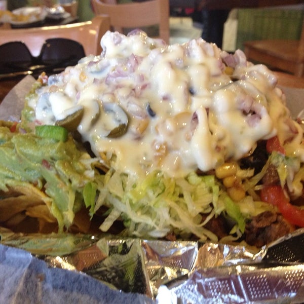 8/11/2013 tarihinde Jennifer P.ziyaretçi tarafından Go Burrito!'de çekilen fotoğraf