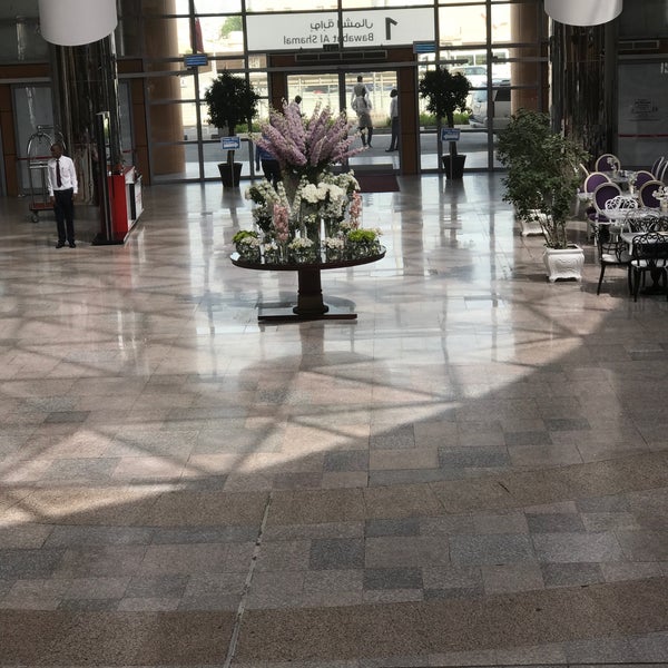 10/21/2017에 Fan J.님이 Ezdan Mall에서 찍은 사진