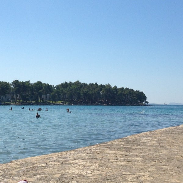 Crvena Luka пляж