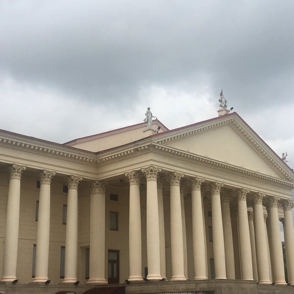 Foto tirada no(a) Zimniy Theatre por Анна ✈️ М. em 8/8/2018