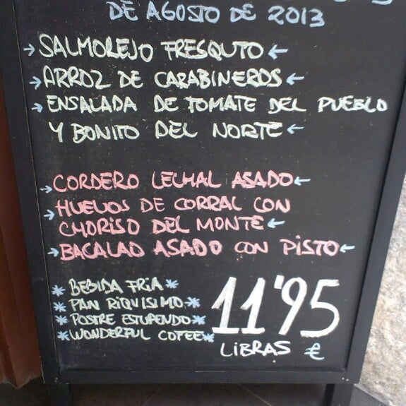 Foto tomada en Restaurante Casa9  por mario el 8/15/2013