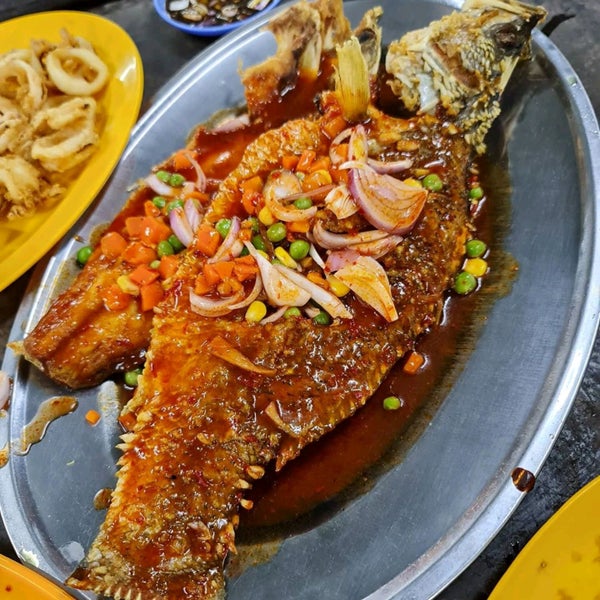 Photos at Medan Ikan Bakar Alai - Seafood Restaurant in Malacca Town
