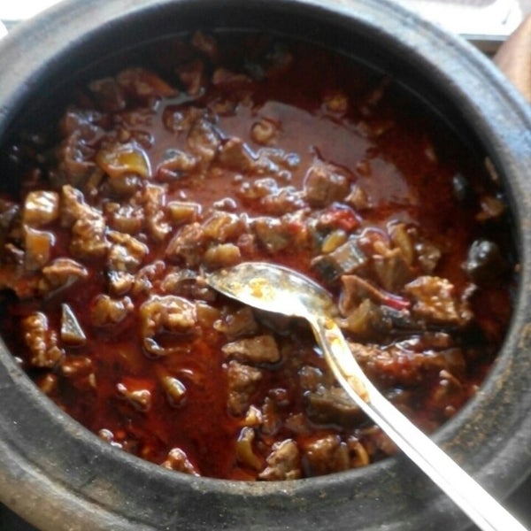 Hanımeli Zeytinyağlı Ev Yemekleri ve Kahvaltı Salonu Bayındır�da Diner