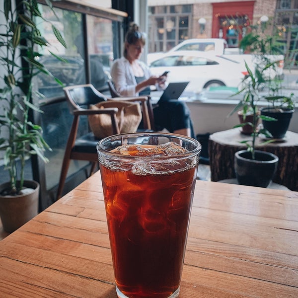 Foto tomada en Menagerie Coffee  por LukaSH el 7/24/2019