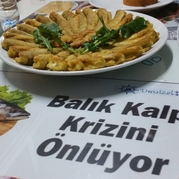 Das Foto wurde bei Denizaltı Balık Restorant von CANER©️🇹🇷 am 2/24/2016 aufgenommen