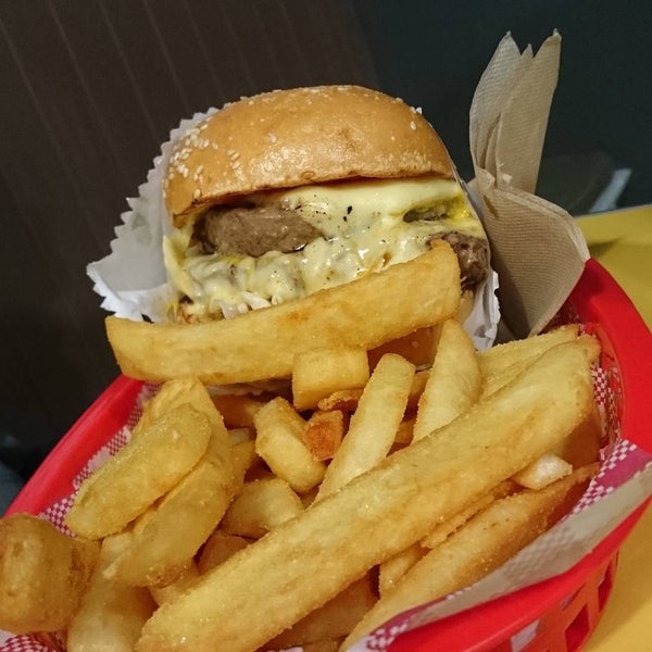 Azzy Burger