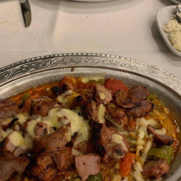 Photo prise au Anadolu Et Lokantası par Canan D. le6/20/2019