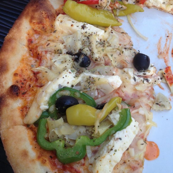 8/27/2013 tarihinde Wendy V.ziyaretçi tarafından Pita Pizza Primo'de çekilen fotoğraf