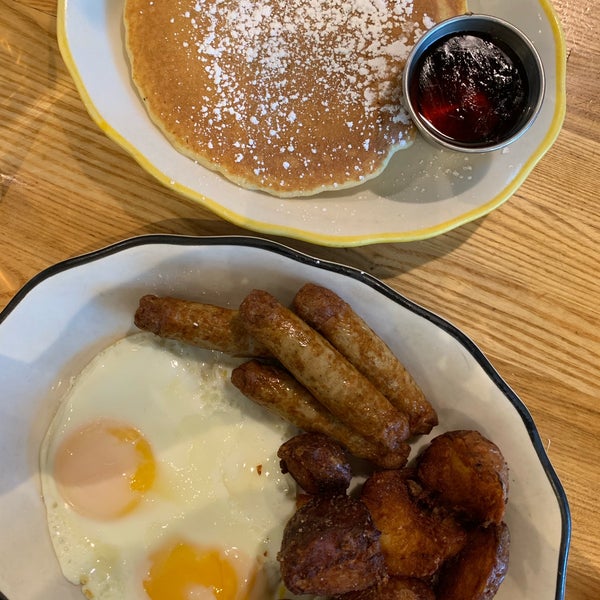 Photo taken at Eggy&#39;s by Atitharnbhorn U. on 6/14/2019