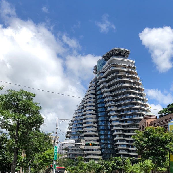 Photos At Dbs星展銀行信義分行 Xinyi Qu 台北市松仁路32號