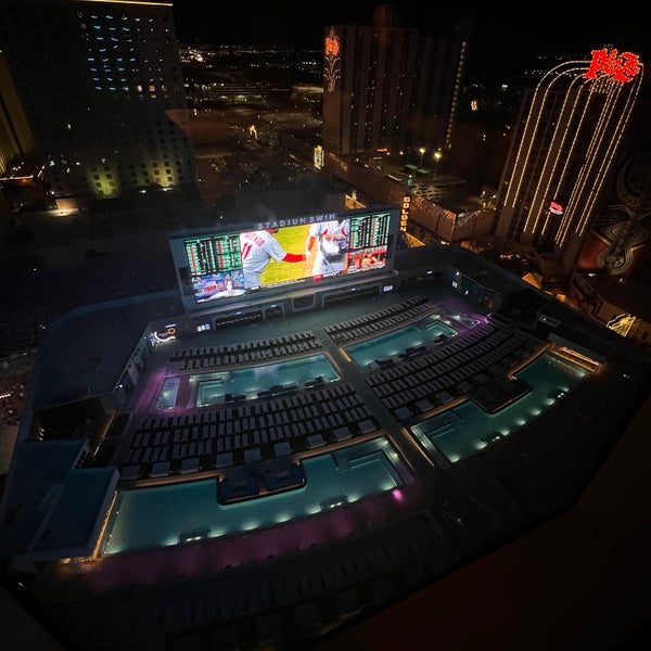 Photo taken at Circa Resort &amp; Casino by Ferdi E. on 9/24/2022