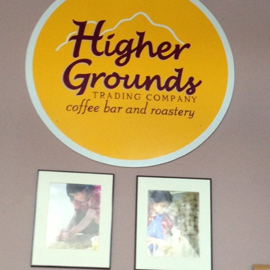 Photo taken at Higher Grounds Trading Co. by Robbie D. on 12/11/2012