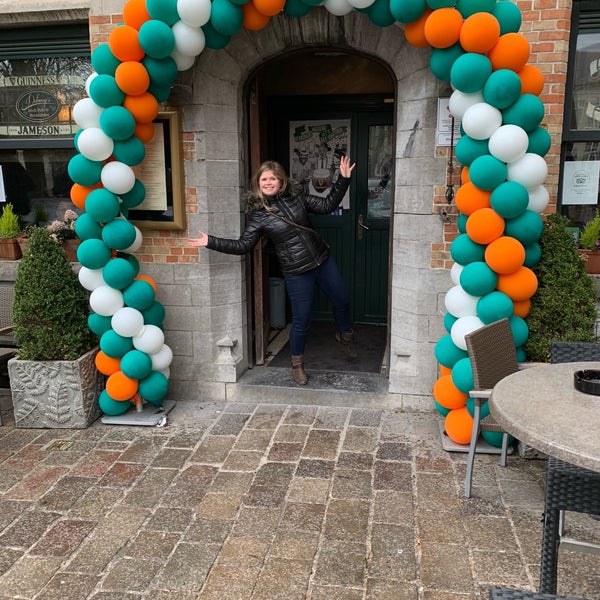 Foto scattata a Delaney&#39;s Irish Pub &amp; Restaurant da Heidi V. il 3/17/2019