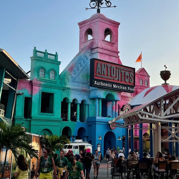 Photos at CityWalk's Rising Star - Orlando, FL