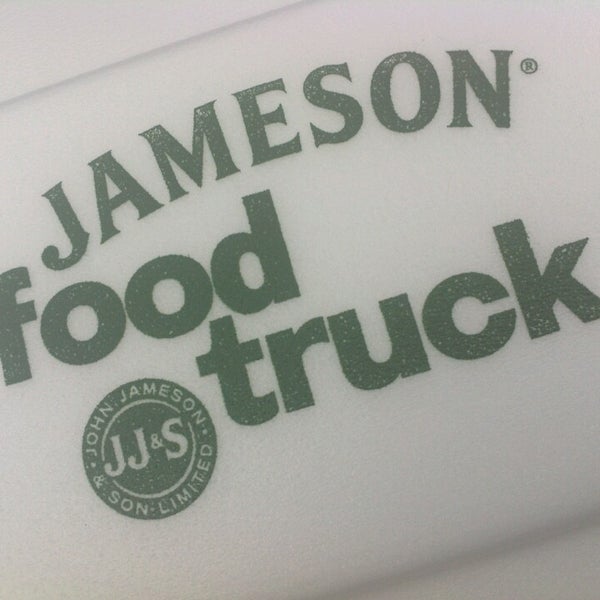 Das Foto wurde bei Jameson Food Truck von Mayara A. am 11/30/2013 aufgenommen