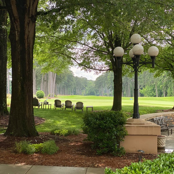 Photo taken at Washington Duke Inn &amp; Golf Club by Charlie N. on 5/28/2020